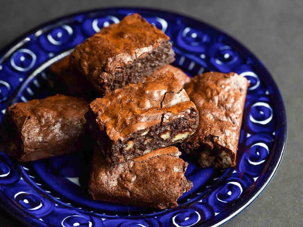 How To Find Out The Best Shop To Get The Best Brownies Singapore?